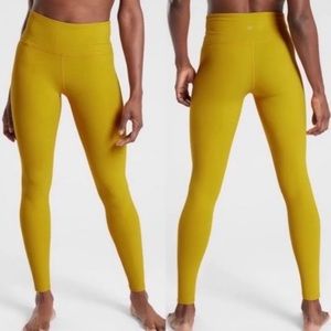 ATHLETA ULTRA HIGH RISE ELATION TIGHT